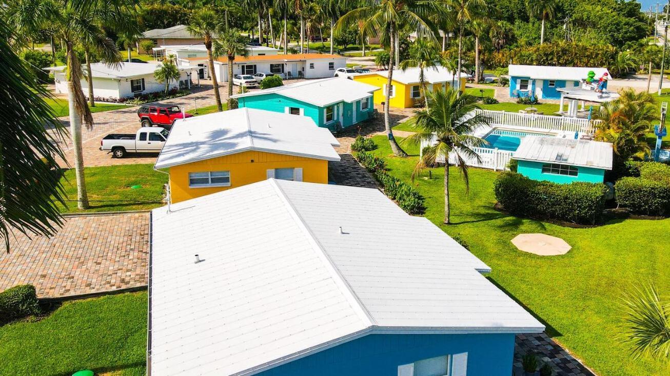 Poolfront Cottage Near Beach With Full Kitchen! Fort Myers Dış mekan fotoğraf